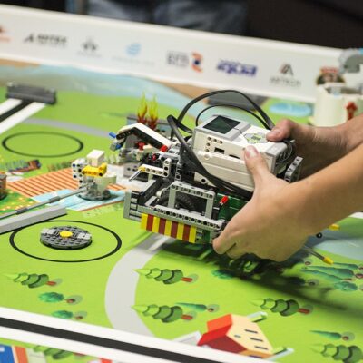 1200px-First_Lego_League_2018_(26090764268) 1200px-First_Lego_League_2018_(26090764268)